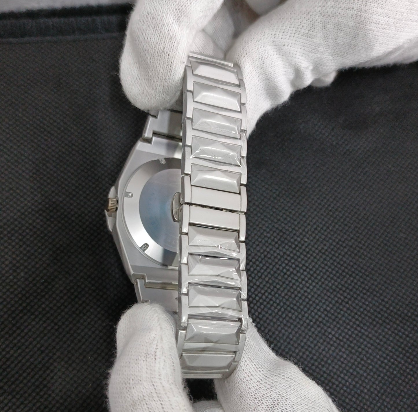 Hublot Diamond Cut Silver With blue dial | with date |