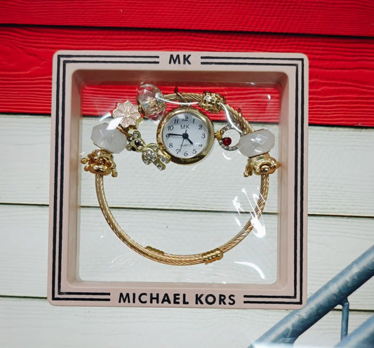 💖(MK) Ladies Bracelet Watch (Golden & White)