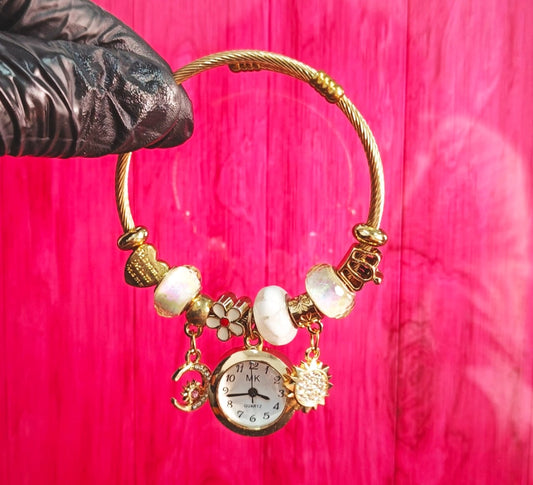 💖 ( MK ) Ladies Bracelet Watch (Golden & White)