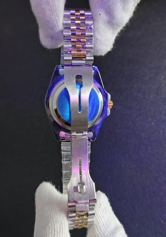 Rolex (GMT) Silver And Golden Chain __ Rotating With Gold & Black Dial With Date
