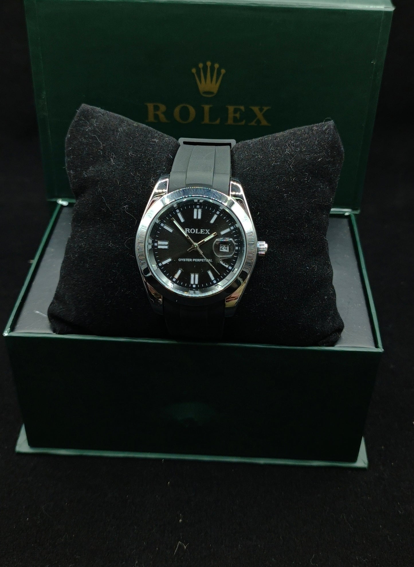 (Rolex Date) Black Strap – Silver With Black Dial