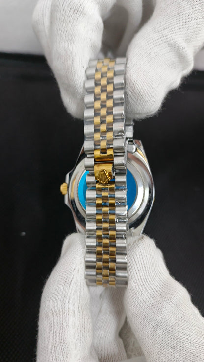 Rolex (GMT) Silver And Golden Chain __ Rotating With Gold & Black Dial With Date